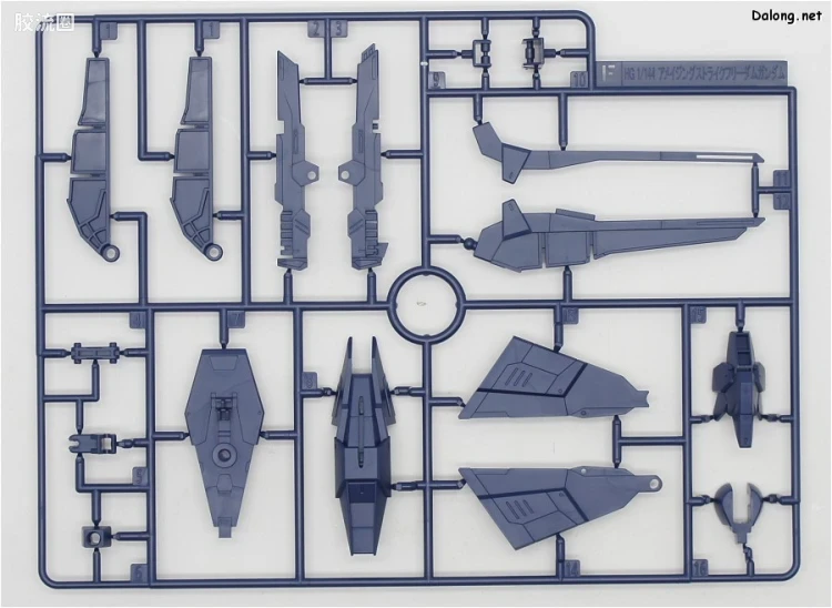 钢普拉Build 综合 HGBF 053 惊异强袭自由高达 - 图片